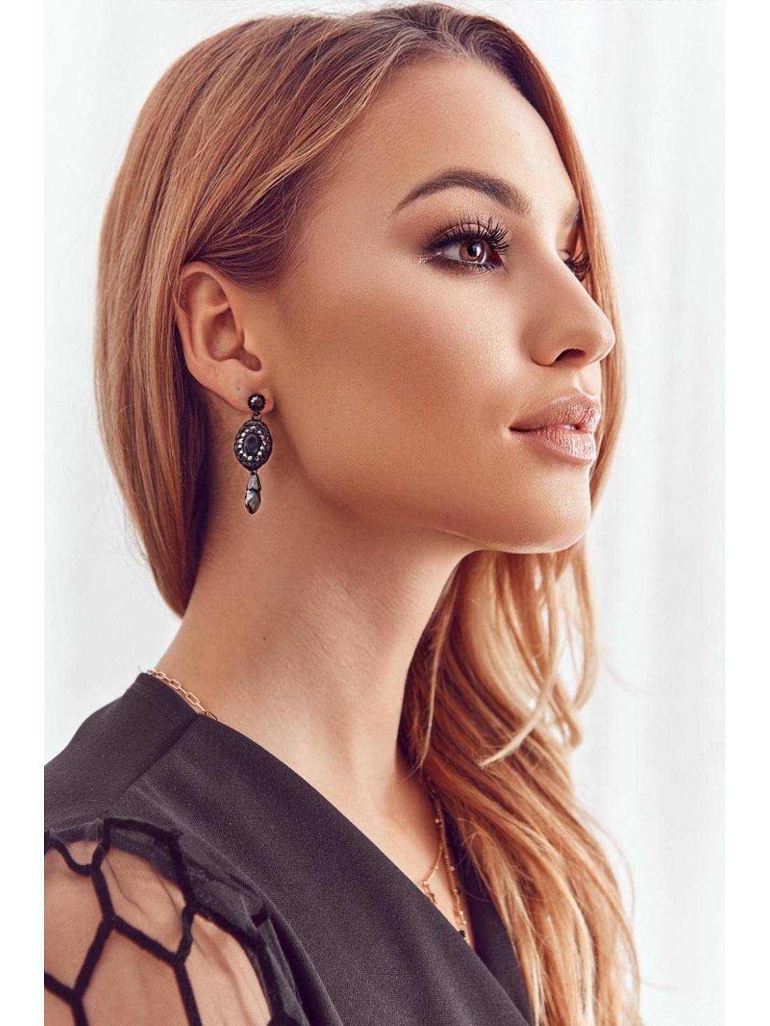 Black hanging earrings with zircons BZI062 - Online store - Boutique